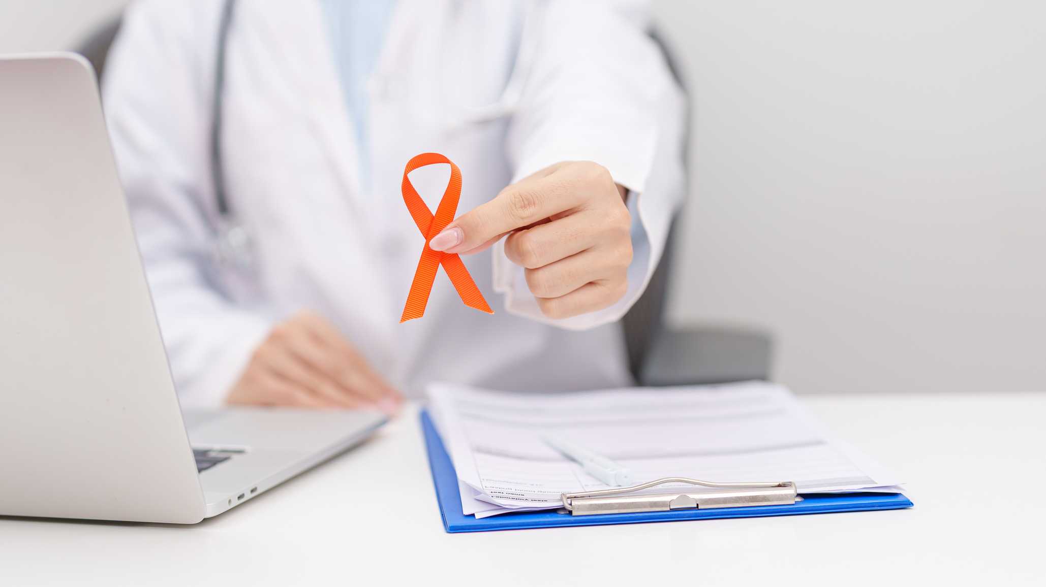 Warning for women about leukemia symptoms