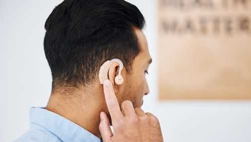 Treating hearing loss with hearing aids was associated with a decline in mortality risk, a new study showed.