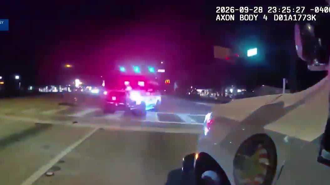 Driver crashes into patrol vehicle in Indian River County, nearly hits deputy