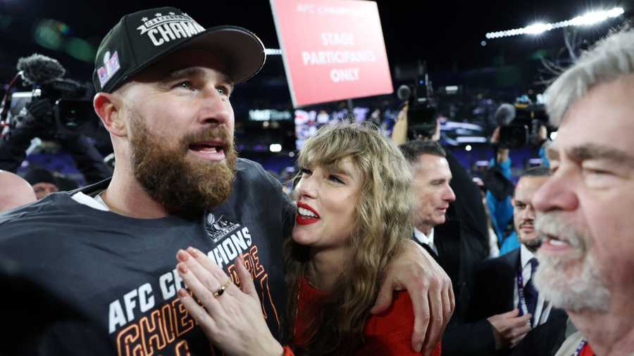 Taylor Swift and Travis Kelce gallery