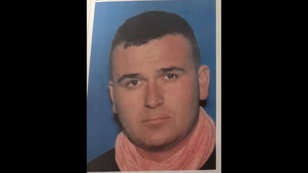 Manhunt underway in Polkville after suspect opens fire on Smith County deputies