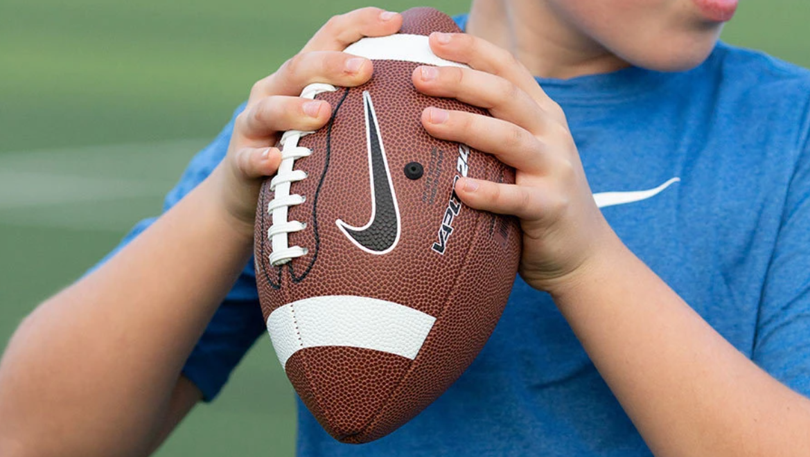 Former Jenkins High and South Carolina standout Chaz Sutton to lead Nike Football Skills Camp in Savannah