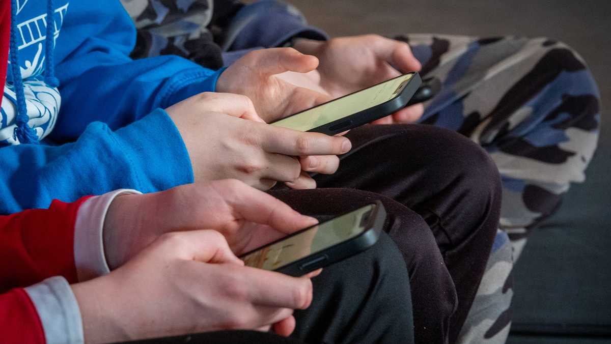 Europe rolls out online age verification app to protect young people