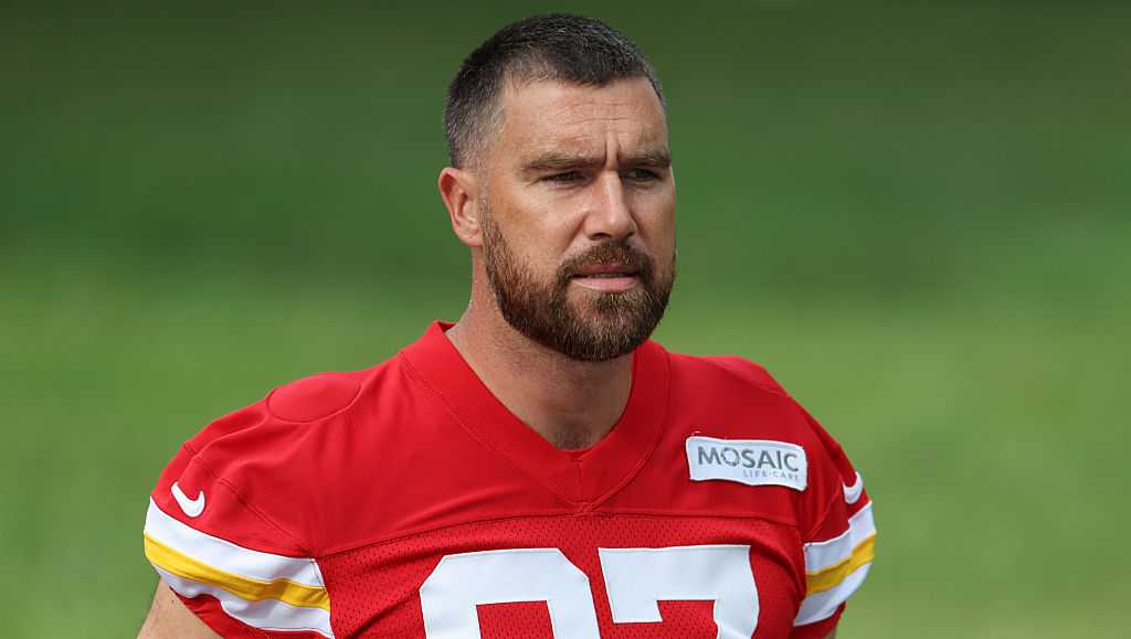 Travis Kelce makes first comments about wedding to Taylor Swift