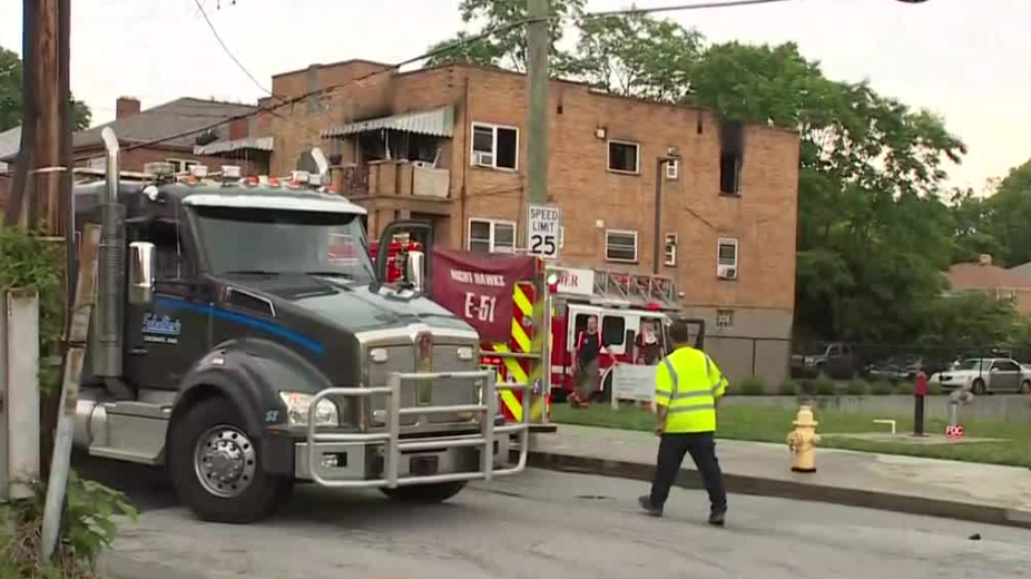 CFD: 5 displaced, 1 hospitalized after fire engulfs apartment building ...