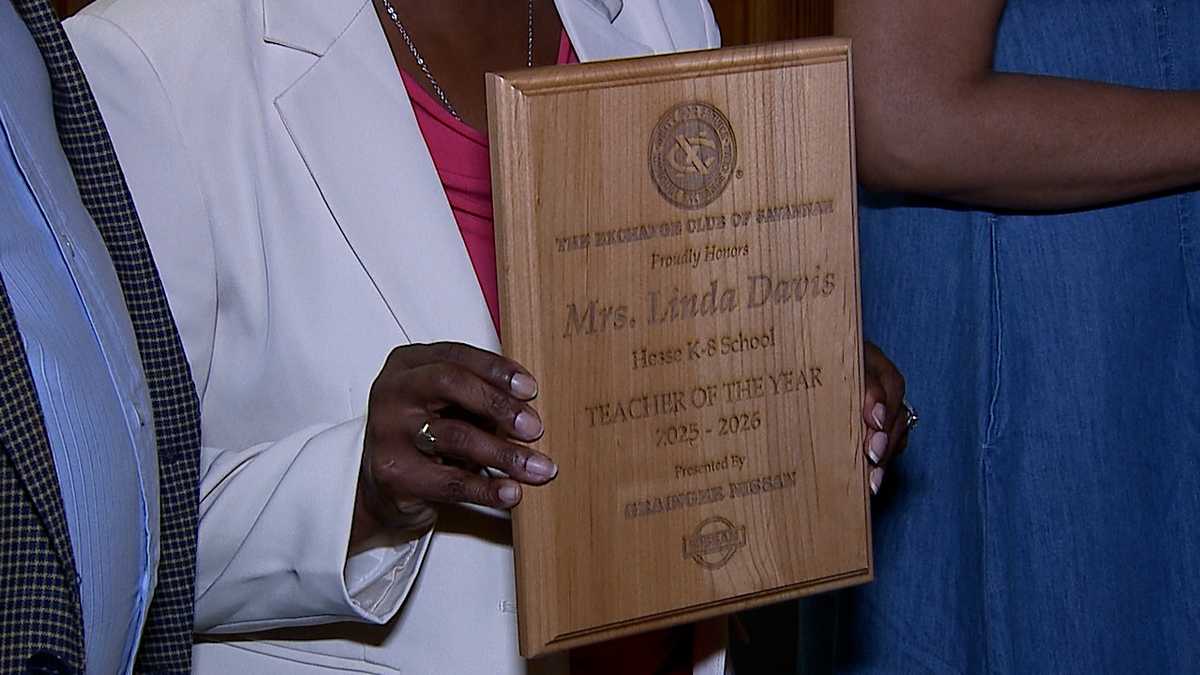 Hesse teacher killed in car crash during ICE pursuit honored by Exchange Club of Savannah