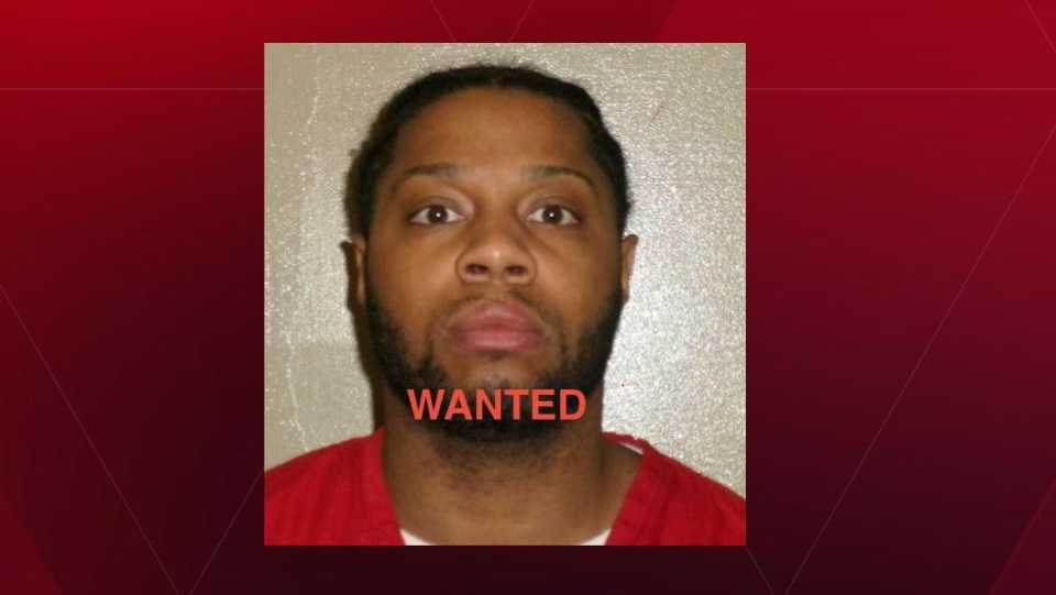 Salem Police Issue Shelter-in-Place for Armed Fugitive Daquhan Cromer