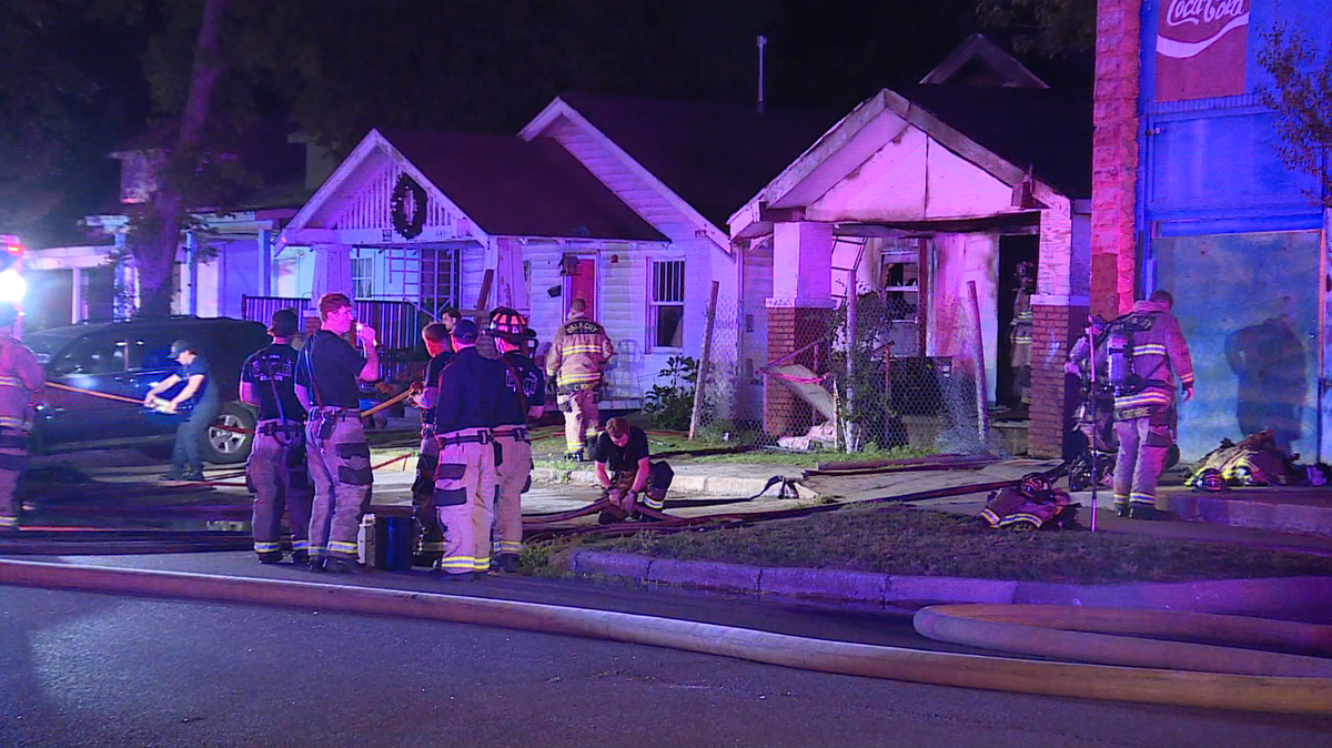 Early morning fire at northwest Oklahoma City building