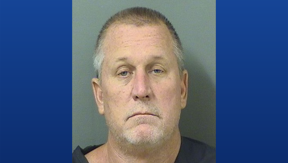 Delray Beach man accused of stabbing mother to death