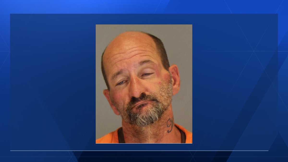 Judge sets bond for man accused of stealing an urn from Omaha apartment