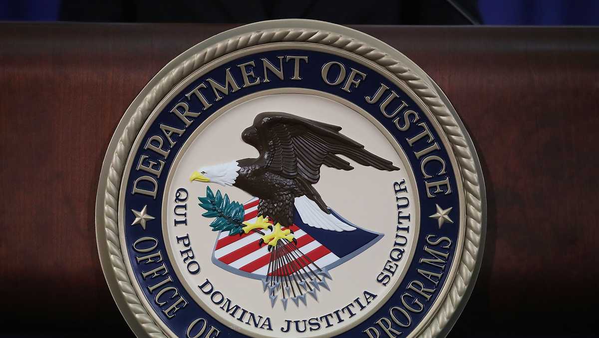 Feds: Man found with missing Colerain Township teen in Florida facing federal charges