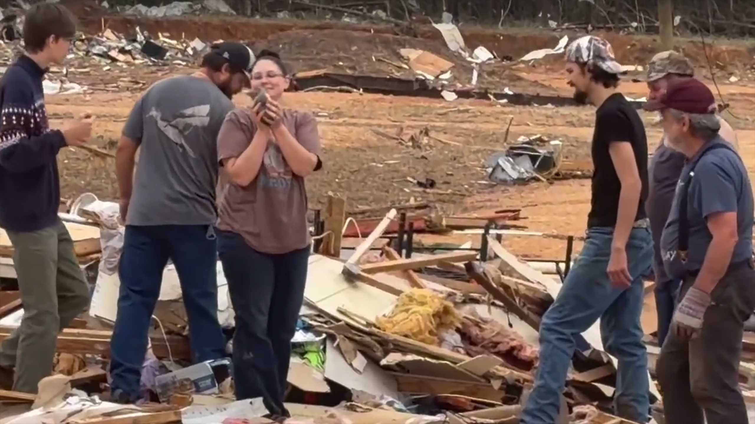 Tiny kitten heard meowing in rubble after tornado tears through Mississippi mobile home park