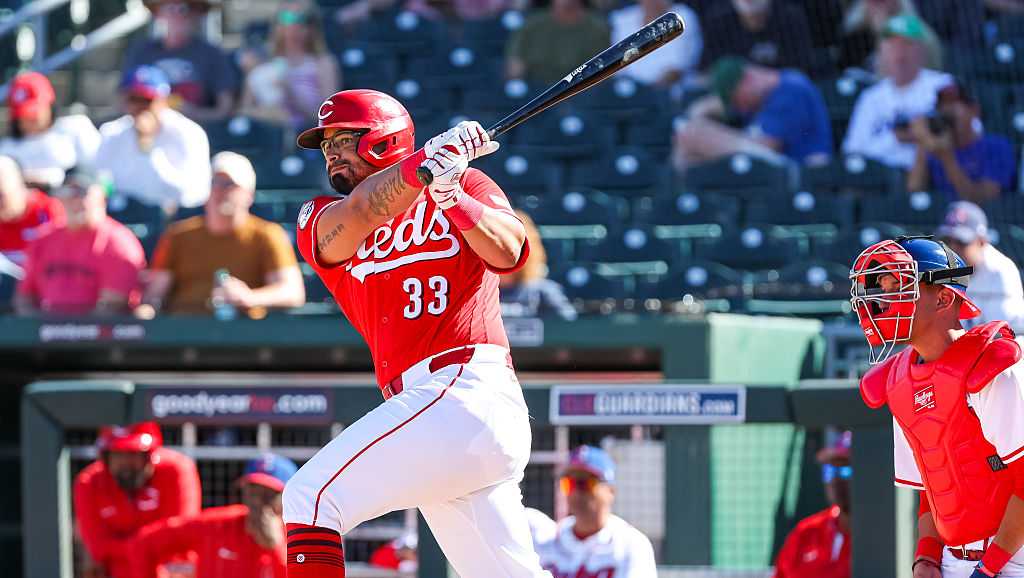 Reds trade former heralded prospect Encarnacion-Strand to Orioles