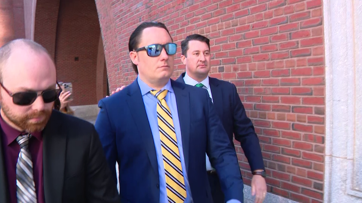 Matthew Farwell's twin brother to return to stand; discuss relationship with Birchmore