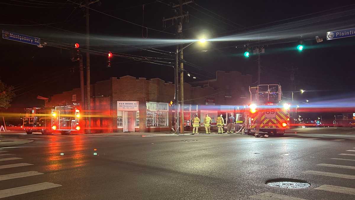 Deputy sustains injuries after responding to fire at Silverton business
