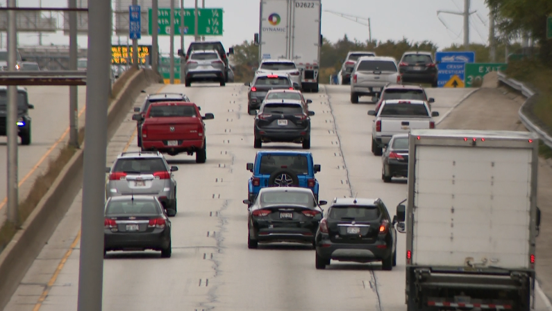 With rising gas prices, AAA predicts slightly lower Memorial Day travel