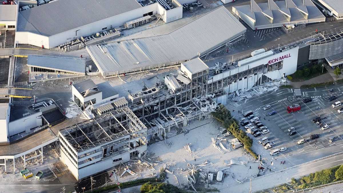 Japan earthquake: Several feared trapped in collapsed shopping mall