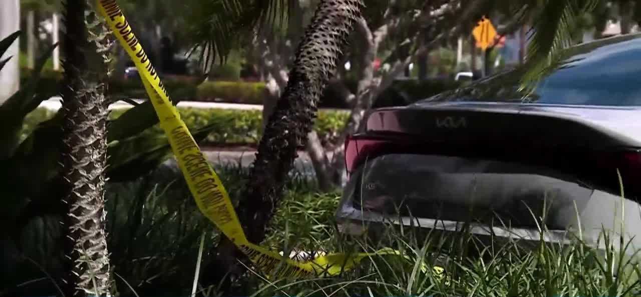 Ex-boyfriend accused of opening fire, sparking shootout in Boynton Beach parking lot