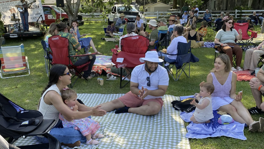 Savannah's Forsyth Farmers' Market brings food, live music and kids' activities to Daffin Park picnic