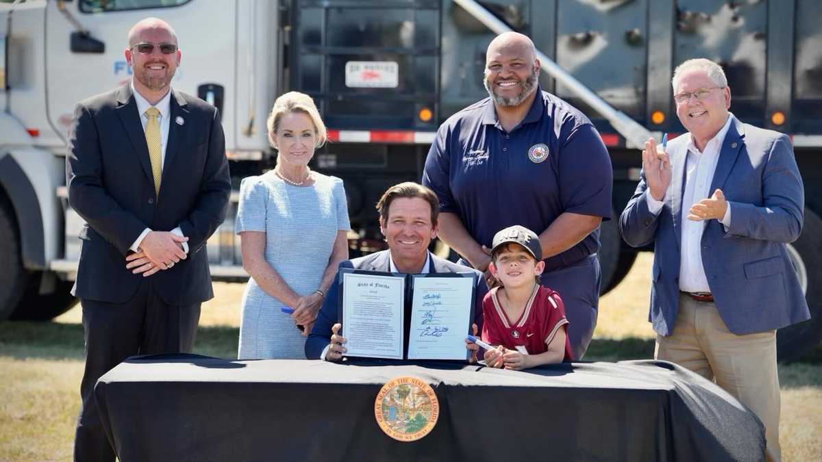 Florida Gov. DeSantis signs bill to rename State Road 80 as President Donald J. Trump Highway
