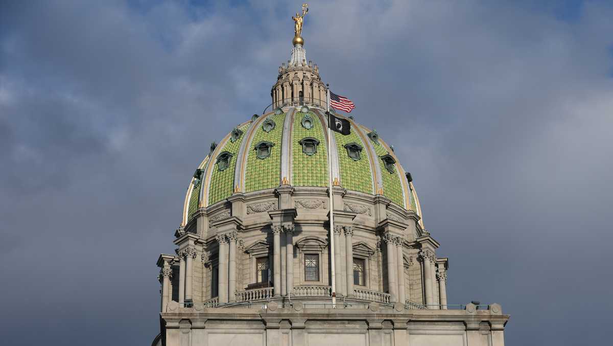 As deadline to rewrite second-degree murder sentencing arrives, lawmakers remain in disagreement