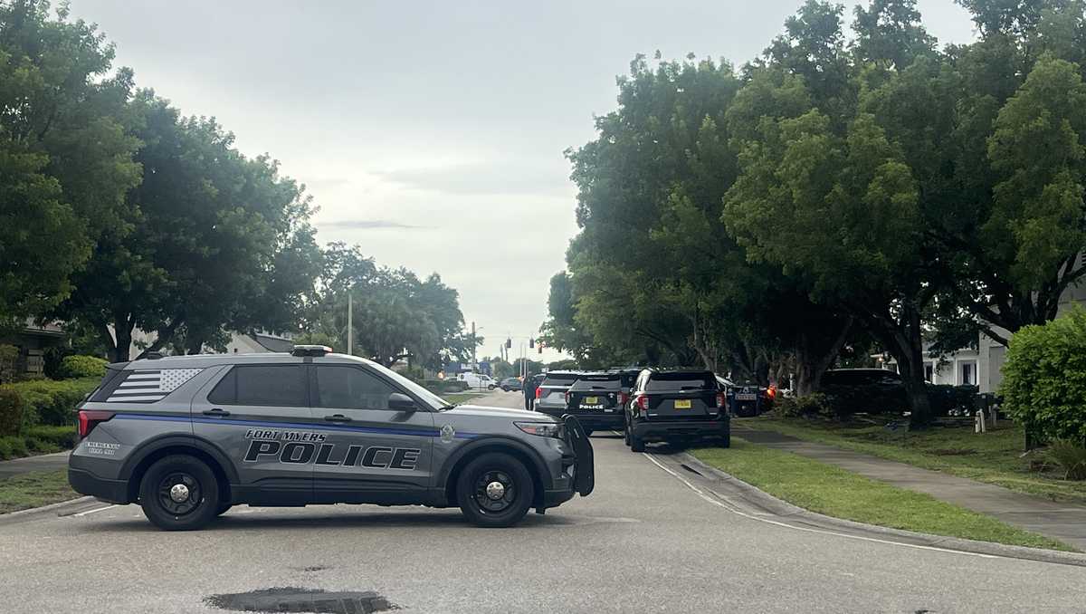 Police work active scene near Sam's Club in Fort Myers