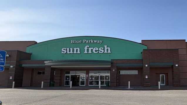 'Unsustainable': Blue Parkway Sun Fresh grocery store permanently closes