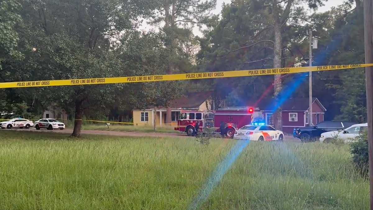 Coroner identifies woman found hanging in Jackson backyard