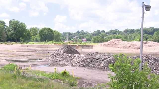 Springdale community discusses proposed data center plans with developer