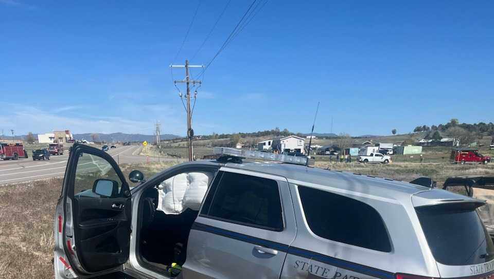 Colorado state trooper struck by vehicle in La Plata County