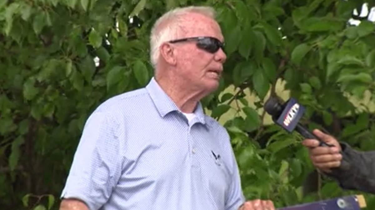 La Grange mayor, former Oldham County Judge Executive dies unexpectedly at 74