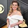 Kelly Clarkson gets into war of words with Brooklyn store over an item she wanted to buy