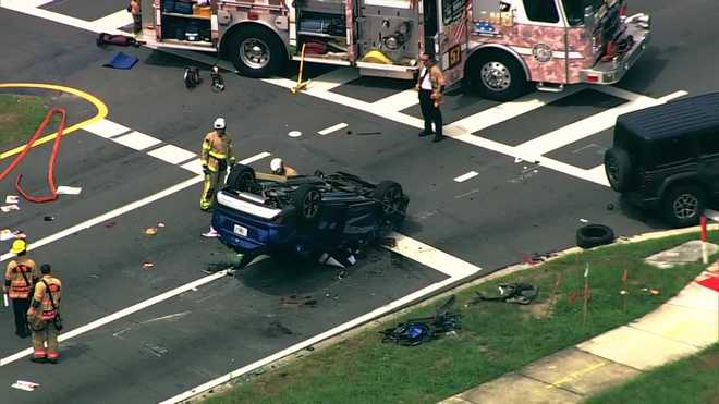 car flips, 10 people involved in crash near seaworld |