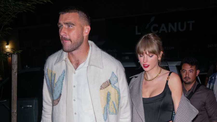Taylor Swift and Travis Kelce gallery