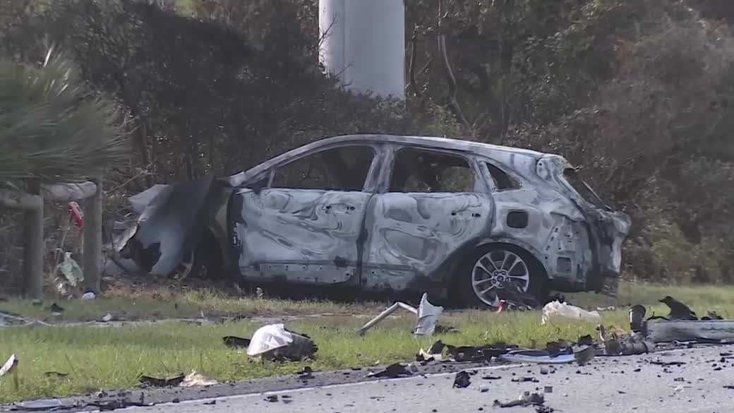 Wrong-way driver dies in fiery crash on US 1