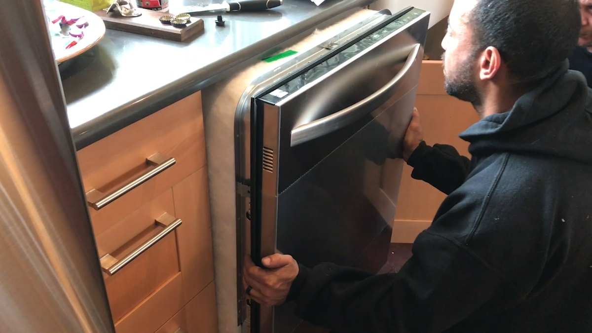 Consumer Reports: Save on large appliances, even when you need it now