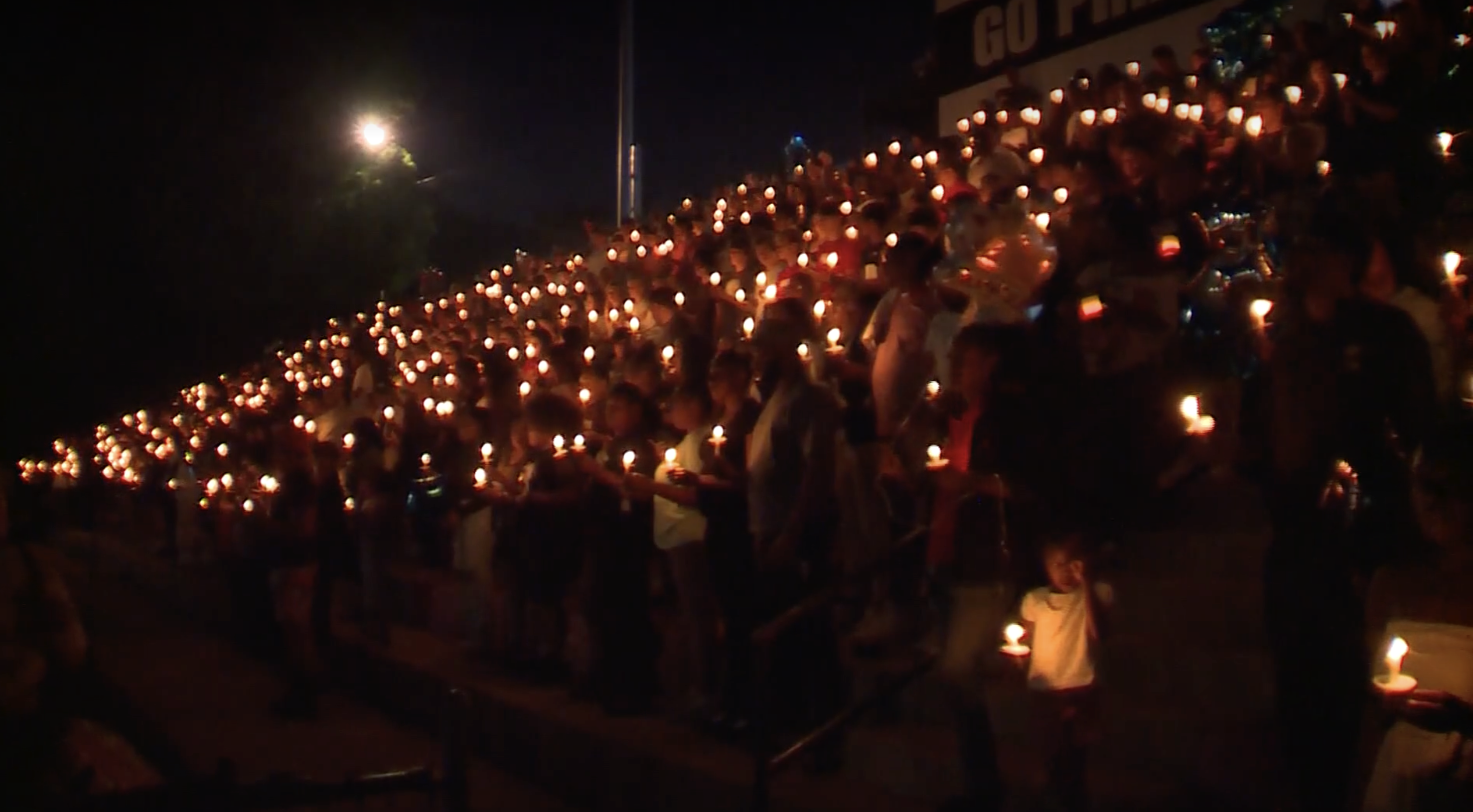 High school football player dies after head injury during game