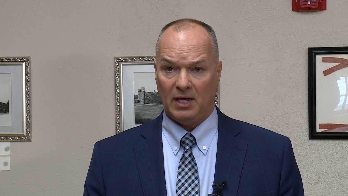 Leader of Maine's Department of Corrections is retiring after a decades-long career
