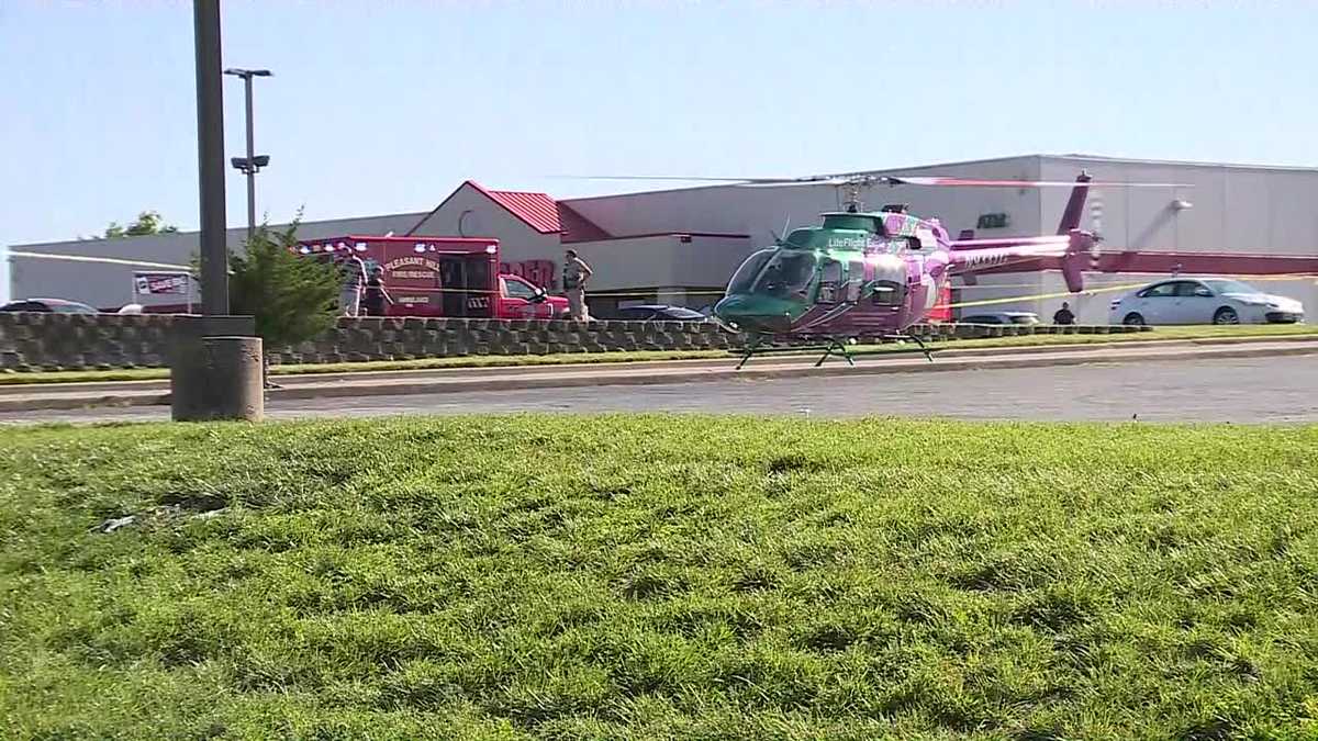 Police identify suspect, victim in deadly Price Chopper shooting