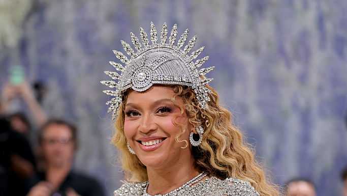 Met Gala 2026: Best red carpet looks for 'Fashion is Art' theme KOCO