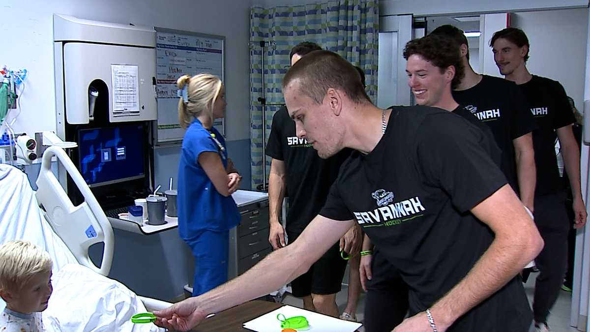 Savannah Ghost Pirates visit Children's Hospital at Memorial