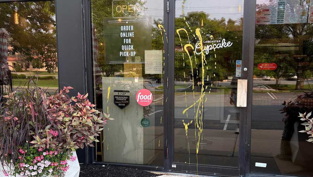 Mustard mystery: Lancaster Cupcake's door gets an unwanted topping