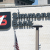Simmons Bank to close 26 branches