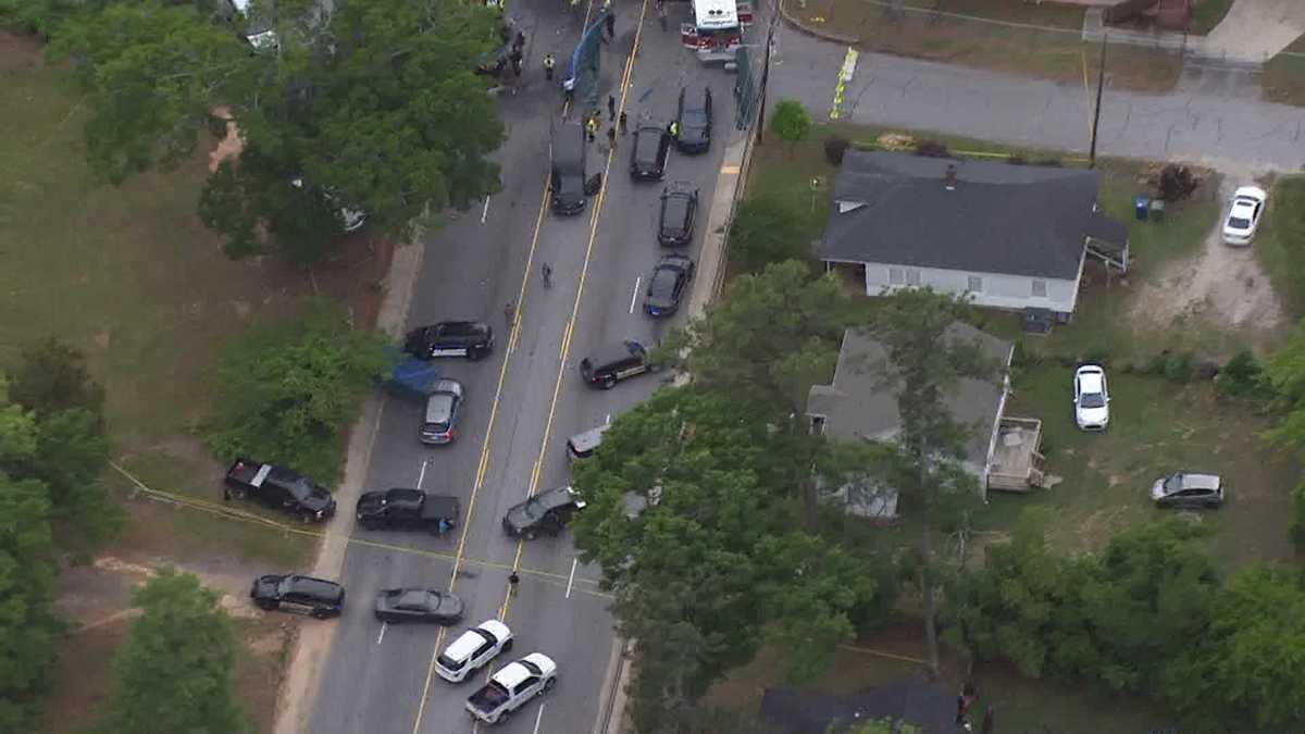 Greenwood police officer killed in crash