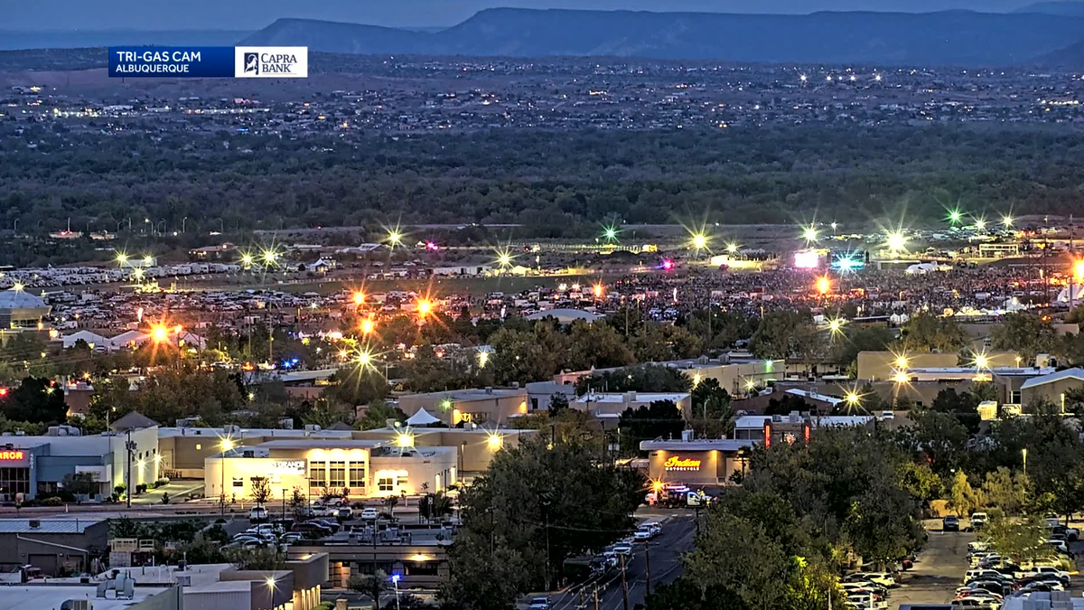 Balloon pilots swap evening Glow for Candlestick event due to wind
