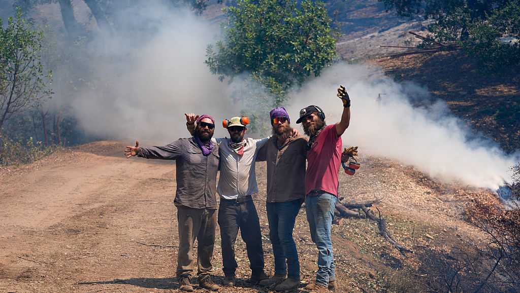 Some Big Sur residents stay behind to protect homes, businesses as Timber Fire burns