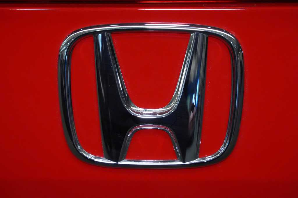 Honda recalls 880,000 vehicles over rear suspension failure risk