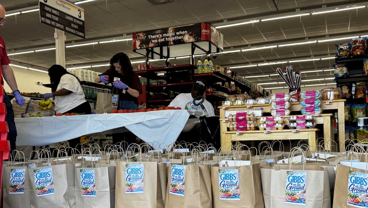 'Gibbs on the Ground' brings fresh produce to North Jackson families