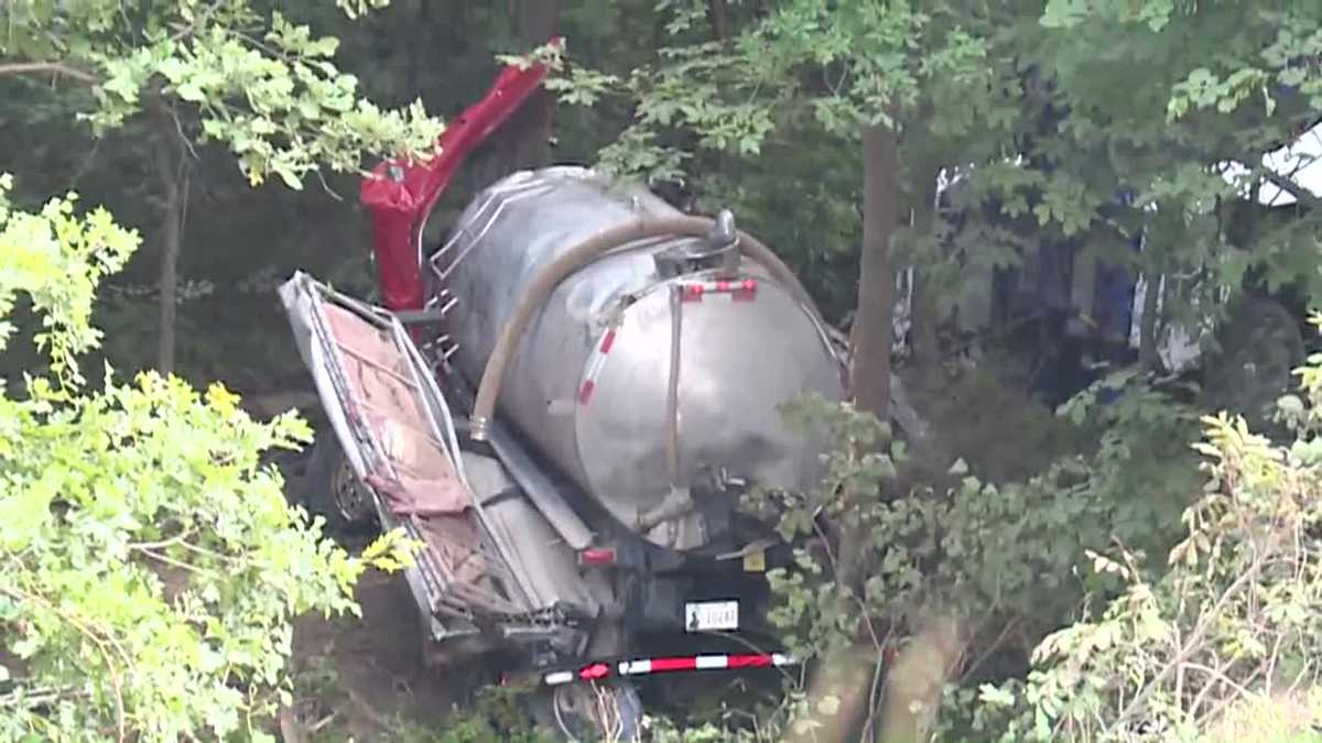 Oklahoma tanker crash critically injures two volunteer firefighters in Payne County