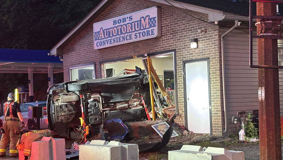 Vehicle smashes through front of convenience store near Rankin Bridge in Allegheny County